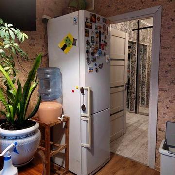 Киев,ул.Братства тарасовцев,6. Хорошая 1 комн квартира. м Харьковская