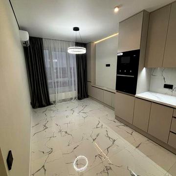 Продаж євродвохкімнмтна квартари з  ремонтом ЖК Молодість