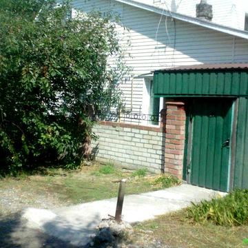 Здається будинок, можна тваринки, короткий строк