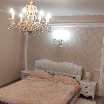 Довготривала оренда квартир . Скоропадського 14.2поверх