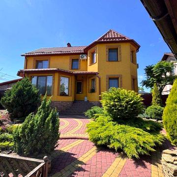 Продаж двохповерхового будинку в районі Грузевиця 3