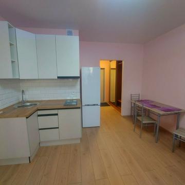 Варненська вул., 29