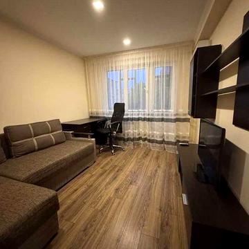 Оренда 2-к квартири на просп. Червоної Калини