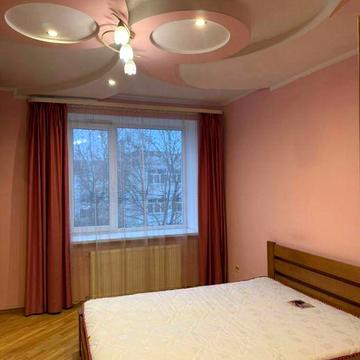 Оренда 2к кв  з гарним ремонтом Сихів