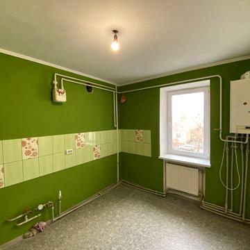 Трикімнатна чешка на богополі