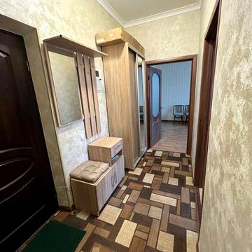 2к квартира метро Звіриницька бул. М. Міхновського