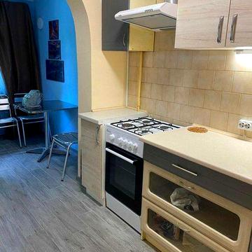 Сдам 2ком кв Небесной сотни/13-го трамвая линия!