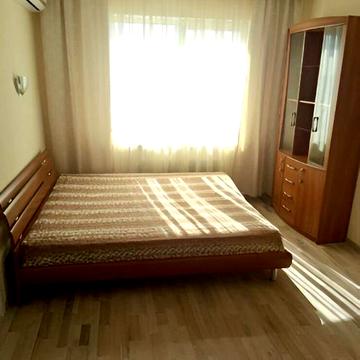 1к Квартира 42кв.м.  з власною терасою 80 кв. З ремонтом. Від власника ЖК Променада