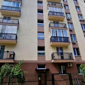 Коломийський пров., 6