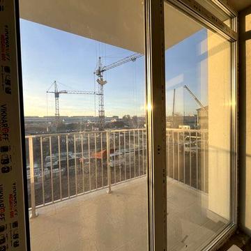 Продається видова 2 кім. Кухня-студія 25 м2. Котел. Розт. 30 міс.