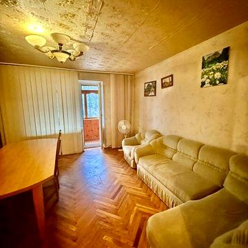 Продаж великої 4 кімнатної квартири