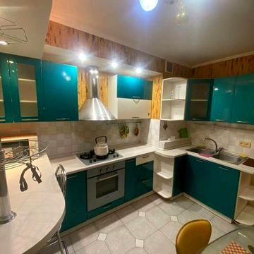 Аренда 2 кв на Победе 5-6, 54 м.кв. пр.Героев, Бульвар Славы