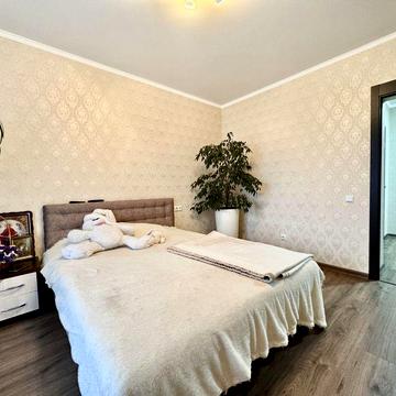 Оренда 2 кімнатної квартири плюс гардеробна в районі Академічний