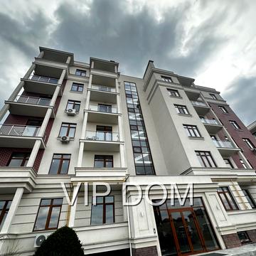 Таїровська вул., 34