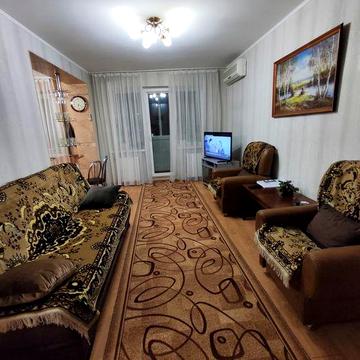 3х ком пр.Поля( Вакуленчука), есть гараж