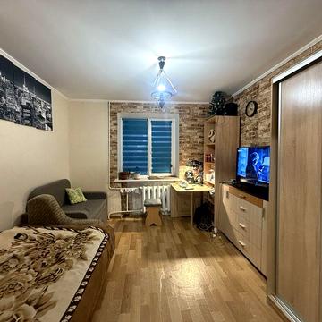 Продаж двох кімнатної квартири. Васильків.