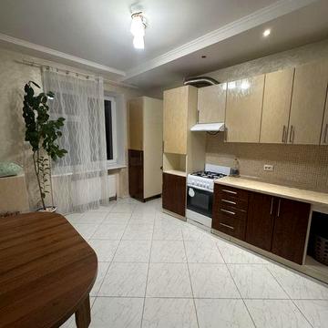 Актуальна! 3кім Зарічанська ВІДЕООГЛЯД Новобудова Світло не вимикають