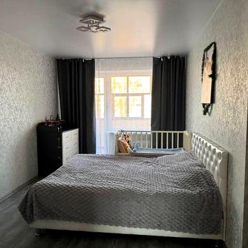 Квартира 3-х кімнатна на пісках