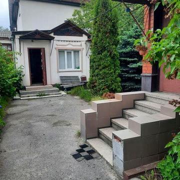 Продам дом, м. Киевская, "Рост", ун-г "Харьков".