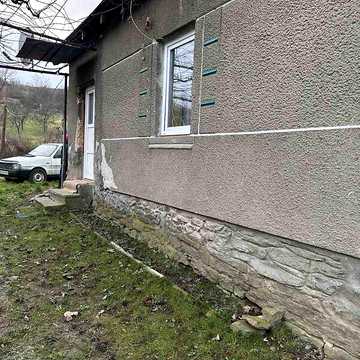 Продаж 2к Дім Центральна