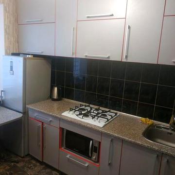 Квартира на місяць два три