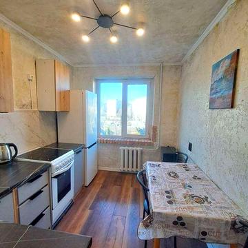 Здається чудова 3 кімната квартира район ринку Урожай.