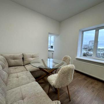 **ЦЕНТР! Перша Оренда 1-К Преміум Класу! Красна Площа