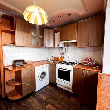 Оренда 3-ох кімнатної квартири, район міської лікарні