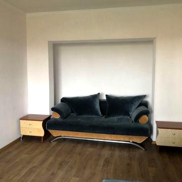 Аренда 2 к.кв, Автозаводська 40, Піски 3-й Южный