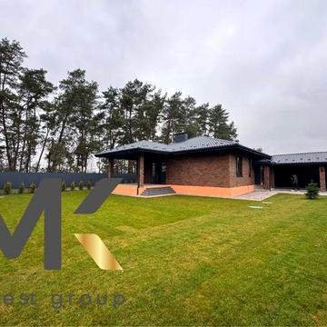 Будинок з цоколем і паркінгом Білогородка, газ, 20 кВт, 7.6 соток