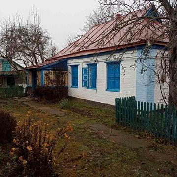 Будинок в селі Вишневе (колишнє Свердловське)