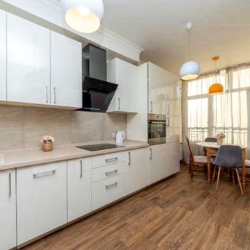 3-кімнатна квартира біля метро ЛІВОБЕРЕЖНА | вул. Ованеса Туманяна, 3