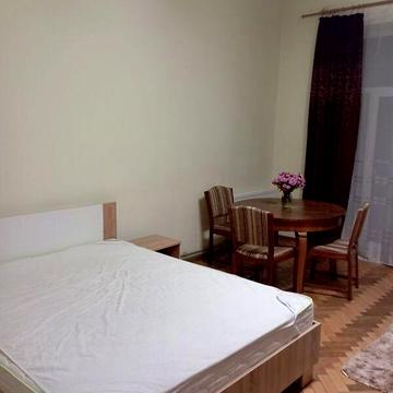 Довгострокова оренда 1к Квартира Головацького вулиця