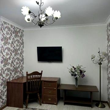 Оренда 1к квартири по вул.Задворецька, Київський Майдан