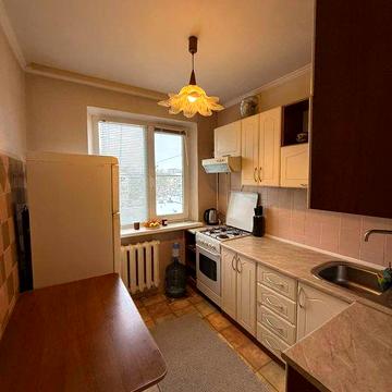 ОРЕНДА! 3к. кв., район Алмазний. Світло НЕ вимикають!