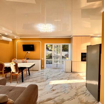 Лідице вул., 22а