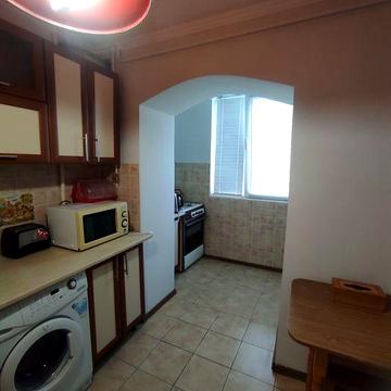 Здається двох кімнатна квартира на Залозецького