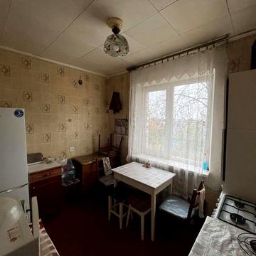 1-к 96 квартал, Єсеніна, поряд 95-97-й