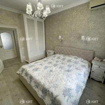 4к.90м2 Центр (Восстания, Защитников Украины, ул. Сомовская) 131116