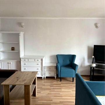 Здається 1 кімнатна квартира в центрі міста .