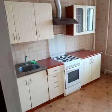 Сдам квартиру на длительный срок в Черноморске(Монолит)