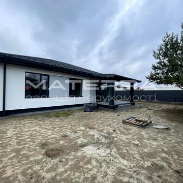 Продаж будинку з ремонтом в Віта-Поштова