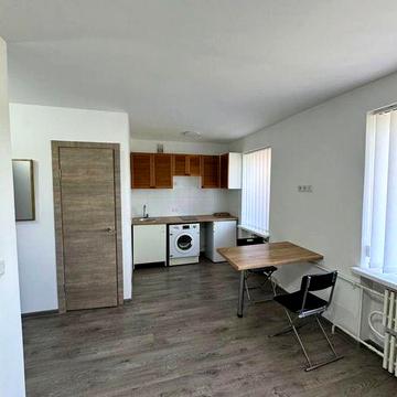 Оренда затишної 1 км квартири поруч з парком