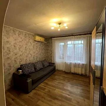 Здам 1 кімнатну квартиру на Троєщині.