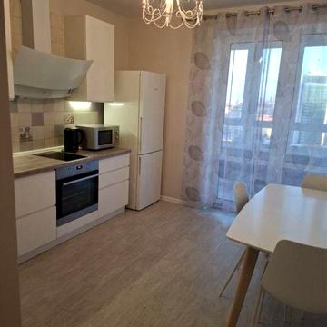 1к Квартира! ЖК Повітрофлотський , метро КПІ, Паркінг, Генератор