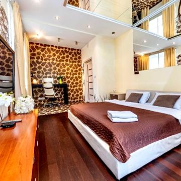 Шота Руставелі вул., 26