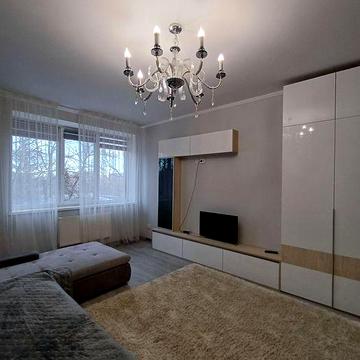 Оренда 2-ох новобудови,  вул. Рівненська