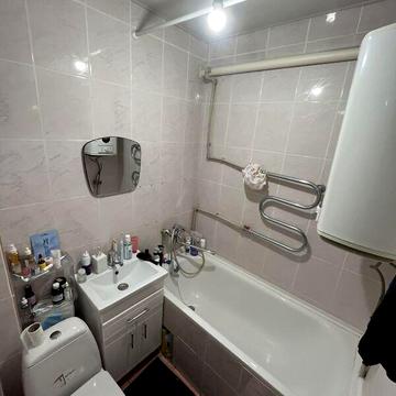 Продаж 1к Квартира Перемоги вулиця