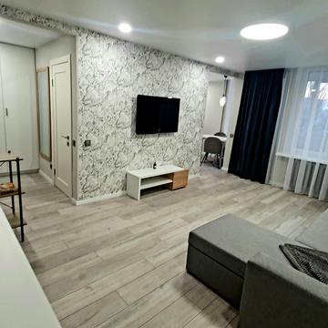 Митрополита Андрея Шептицького вул. (Анатолія Луначарського), 7