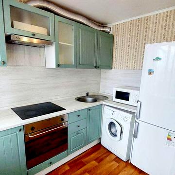 Актуальна! Метро Мінська - 5 хвилин пішки